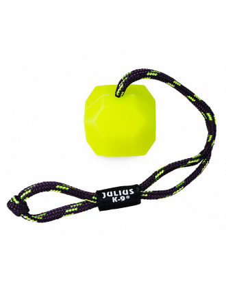 Julius K9 Fluorescent Ball 6cm - zabawka fluorescencyjna, ze sznurem i otworem na smakołyki